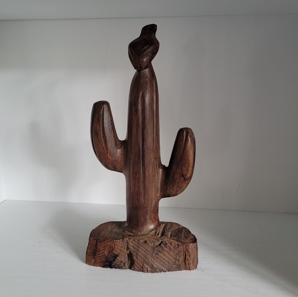 Vintage Mid-Century Large Carved Ironwood Saguaro Cactus with Bird of Prey/Hawk - Picture 6 of 16